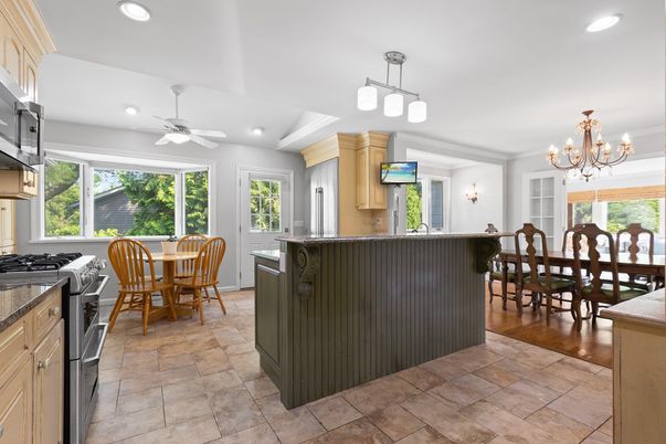 Chandelier, Dining room, Interior, Kitchen, Pendant Lights, Recessed Lighting