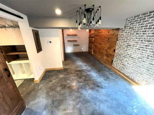 Interior, Pendant Lights, Recessed Lighting, Wooden Walls