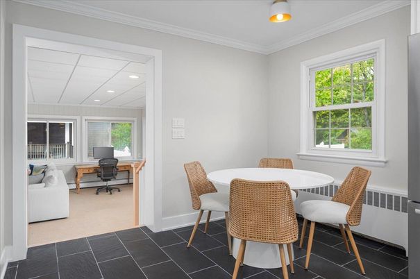 Dining room, Interior, Recessed Lighting