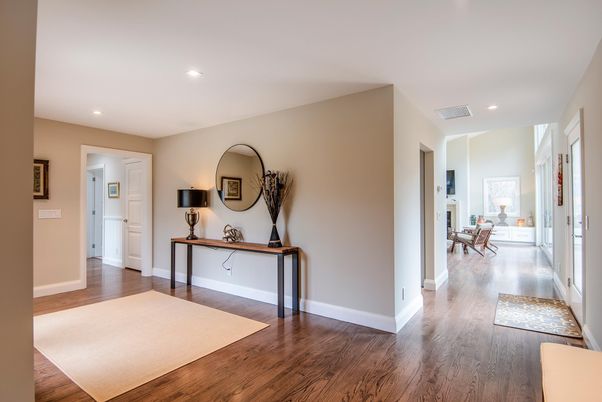 Interior, Recessed Lighting, Wood Texture Flooring
