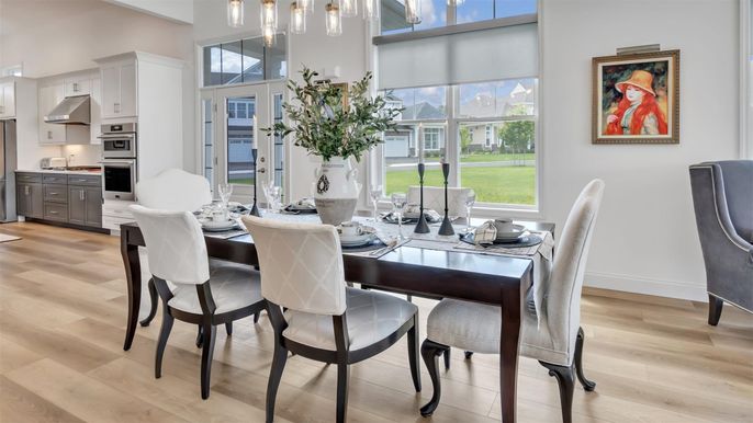 Dining room, Interior, Kitchen, Pendant Lights, Stainless Steel Appliances, Wood Texture Flooring