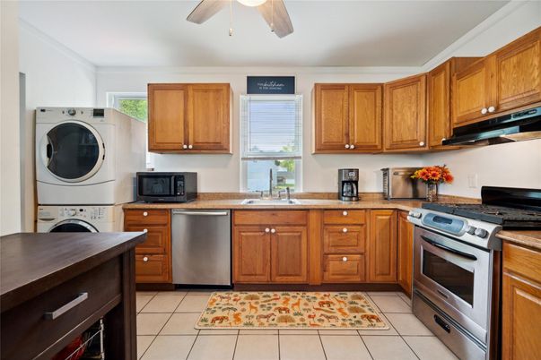 Interior, Kitchen, Washer