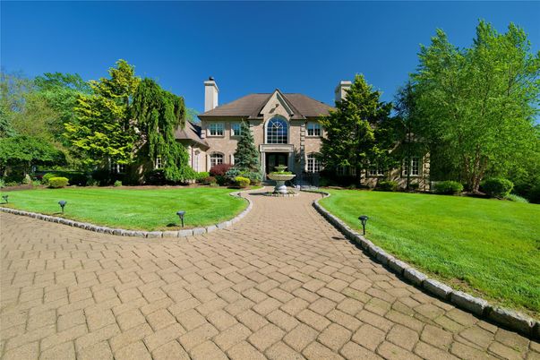 Backyard, Exterior, Facade, Brick Facade, French Provincial
