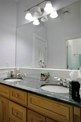 Bathroom, Dual Sink Vanities, Interior