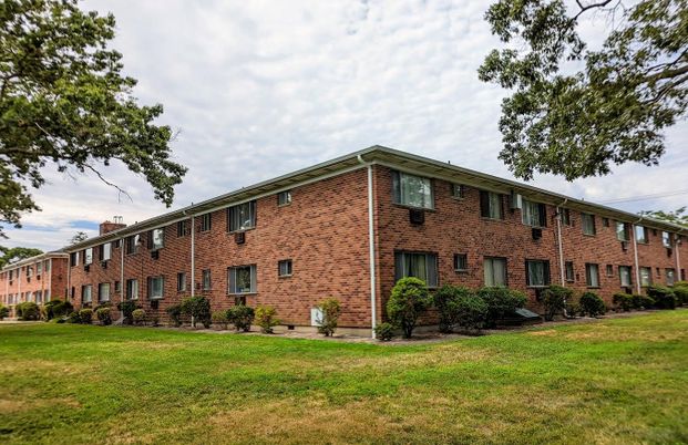 Exterior, Facade, Brick Facade, Condo Building