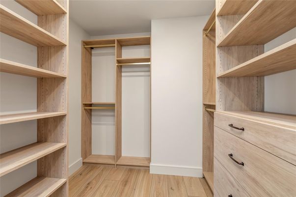 Interior, Walk-in Closets, Wood Texture Flooring
