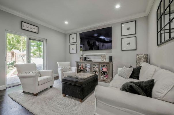 Interior, Living room, Recessed Lighting, Wood Texture Flooring