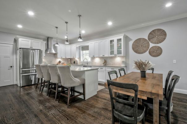 Dining room, Interior, Kitchen, Pendant Lights, Recessed Lighting, Stainless Steel Appliances, Wood Texture Flooring