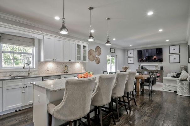 Dining room, Interior, Kitchen, Pendant Lights, Recessed Lighting, Wood Texture Flooring