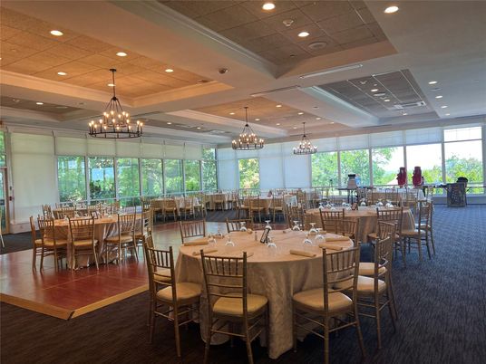 Chandelier, Dining room, Interior, Recessed Lighting, Wooden Ceilings