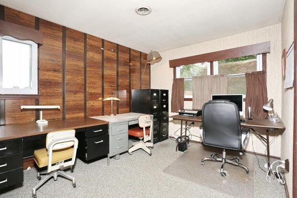 Home Office, Interior, Recessed Lighting, Wooden Walls