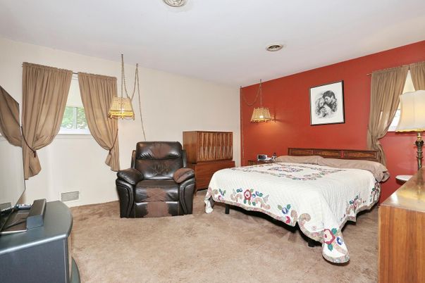 Bedroom, Interior, Pendant Lights