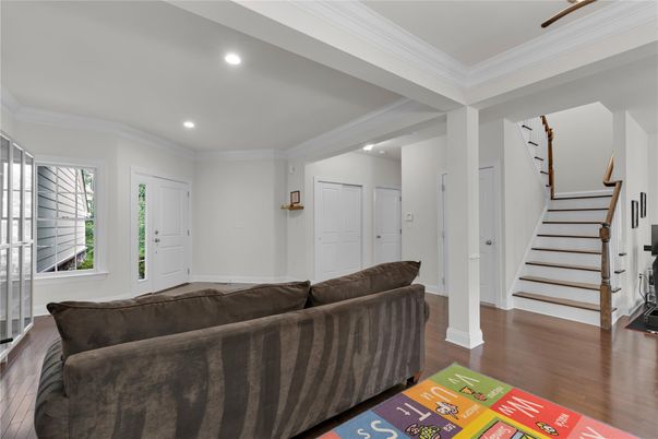 Interior, Living room, Recessed Lighting, Wood Texture Flooring