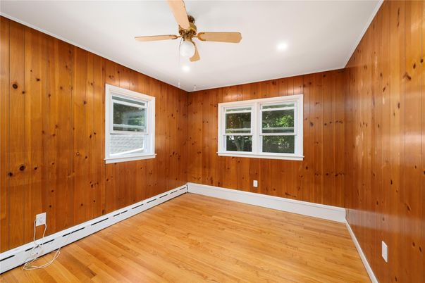 Empty room, Interior, Recessed Lighting, Wood Texture Flooring, Wooden Walls