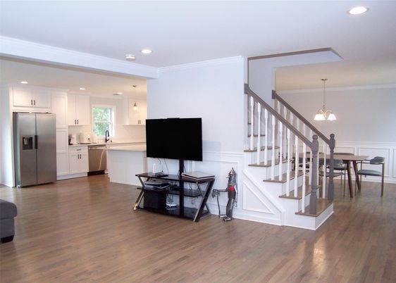 Dining room, Interior, Kitchen, Pendant Lights, Recessed Lighting, Stainless Steel Appliances, Wood Texture Flooring