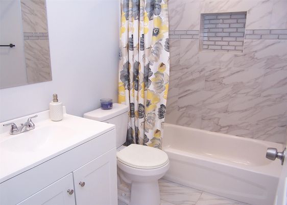 Bathroom, Interior, Marble, Marble Walls