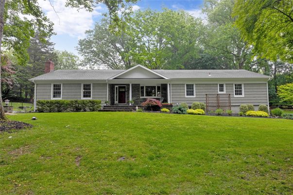 Backyard, Exterior, Facade, Ranch