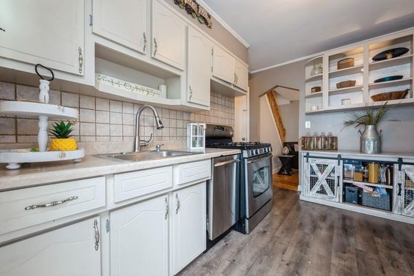 Interior, Kitchen, Stainless Steel Appliances, Wood Texture Flooring