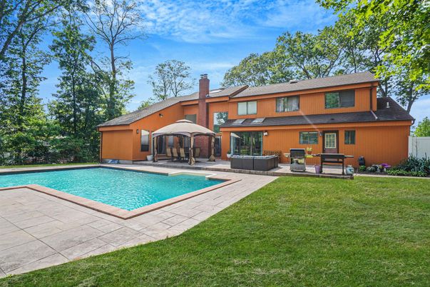 Backyard, Exterior, Pool
