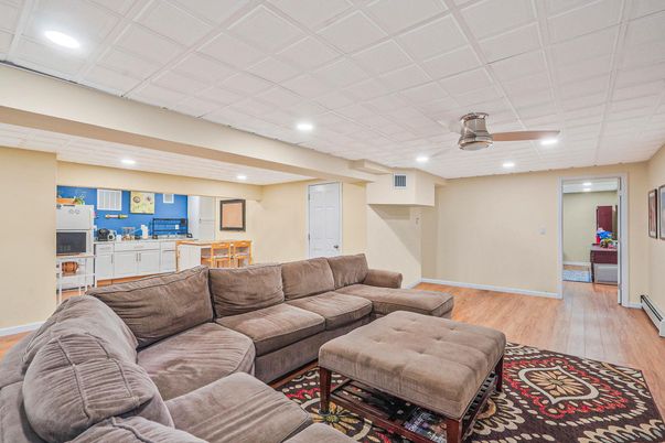 Interior, Living room, Recessed Lighting, Wood Texture Flooring