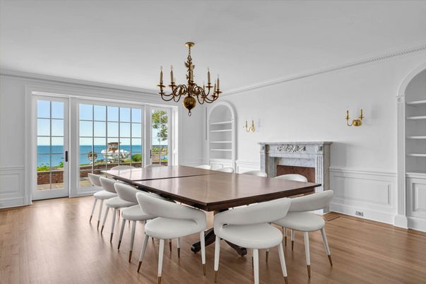 Chandelier, Dining room, Fireplace, Interior, Water, Wood Texture Flooring