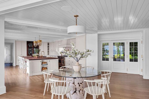Chandelier, Dining room, Interior, Kitchen, Wood Texture Flooring
