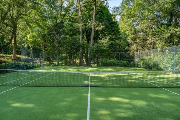 Exterior, Tennis Courts