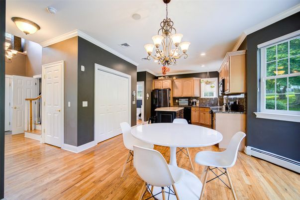 Chandelier, Dining room, Interior, Kitchen, Recessed Lighting, Wood Texture Flooring