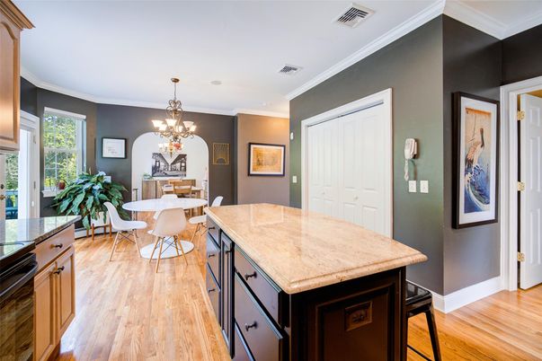 Chandelier, Dining room, Interior, Recessed Lighting, Wood Texture Flooring