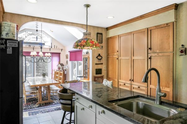 Dining room, Interior, Kitchen, Pendant Lights, Recessed Lighting