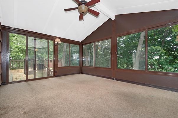 Empty room, Interior, Sun Room