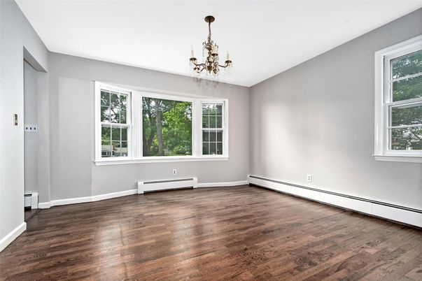 Chandelier, Empty room, Interior, Wood Texture Flooring