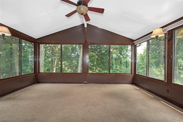 Empty room, Interior, Sun Room