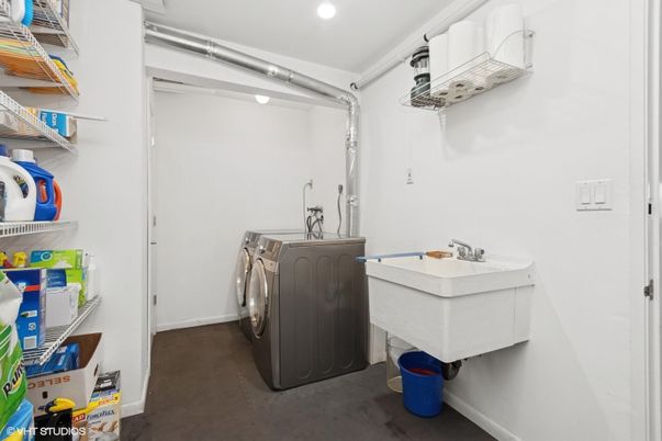 Interior, Recessed Lighting, Washer