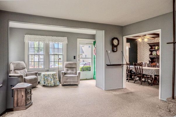 Dining room, Interior