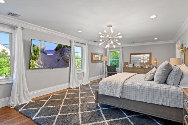 Bedroom, Interior, Pendant Lights, Recessed Lighting, Wood Texture Flooring