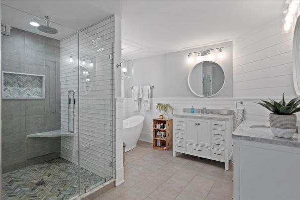 Bathroom, Dual Sink Vanities, Free Standing Baths, Glass Shower, Interior, Recessed Lighting