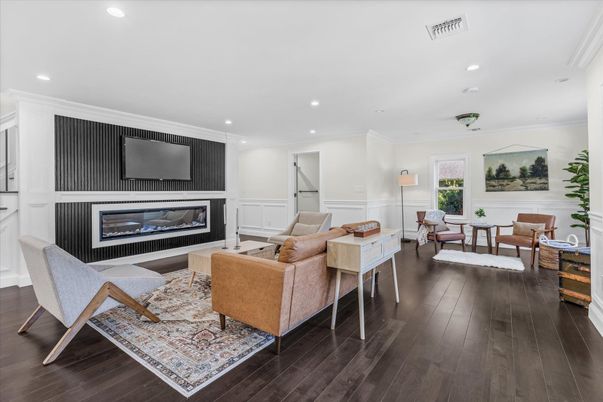 Fireplace, Interior, Living room, Recessed Lighting, Wood Texture Flooring