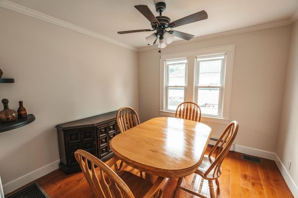 Dining room, Interior, Wood Texture Flooring