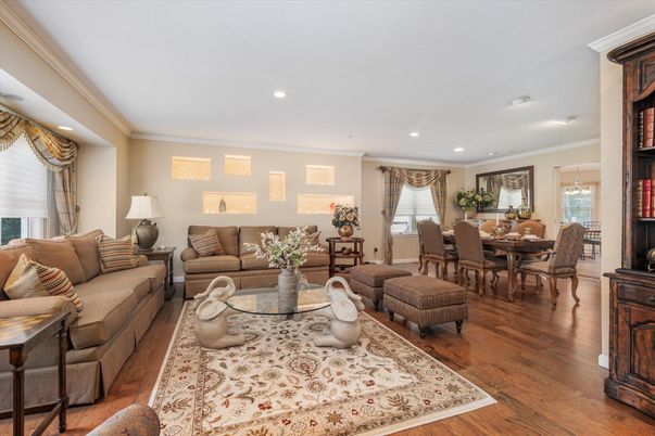Dining room, Interior, Living room, Pendant Lights, Recessed Lighting, Wood Texture Flooring