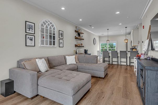Interior, Kitchen, Living room, Pendant Lights, Recessed Lighting, Wood Texture Flooring