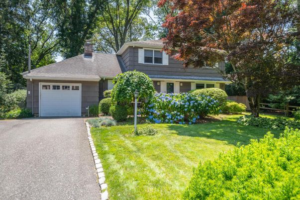Attached, Backyard, Exterior, Facade, Split Level