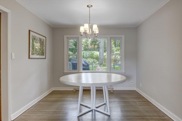 Chandelier, Interior, Wood Texture Flooring