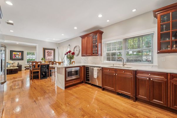 Dining room, Interior, Kitchen, Recessed Lighting, Stainless Steel Appliances, Wood Texture Flooring