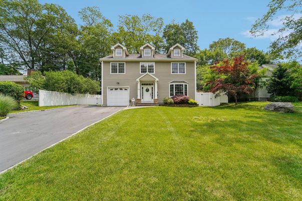 Attached, Backyard, Exterior, Facade, Georgian