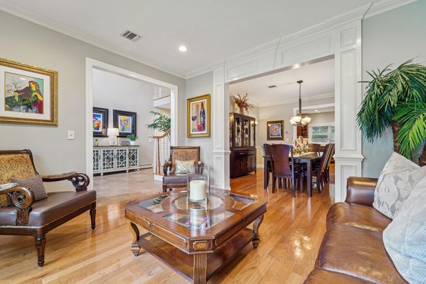 Chandelier, Dining room, Interior, Living room, Pendant Lights, Recessed Lighting, Wood Texture Flooring
