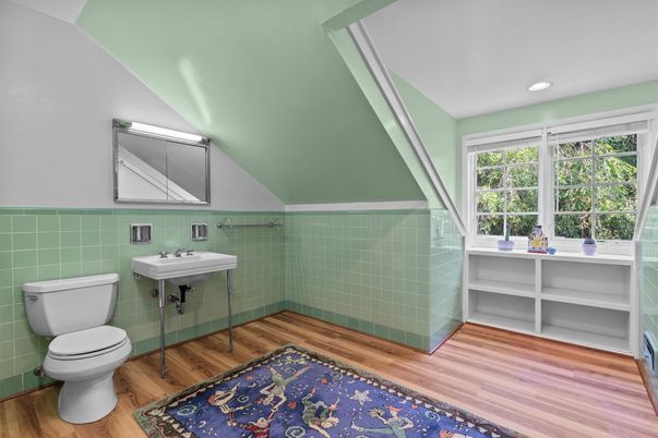 Bathroom, Interior, Recessed Lighting, Wood Texture Flooring
