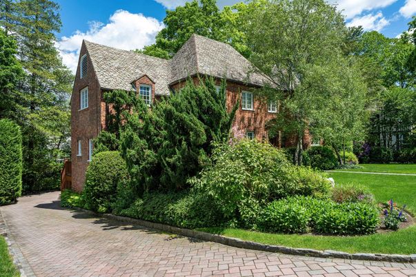 Exterior, Facade, Brick Facade, French Provincial