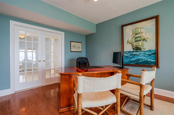 Home Office, Interior, Recessed Lighting, Wood Texture Flooring
