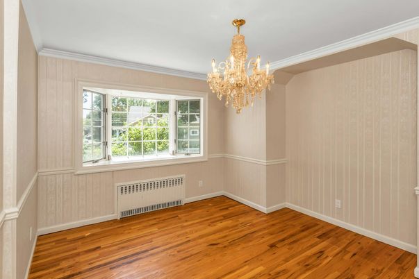 Chandelier, Empty room, Interior, Wood Texture Flooring